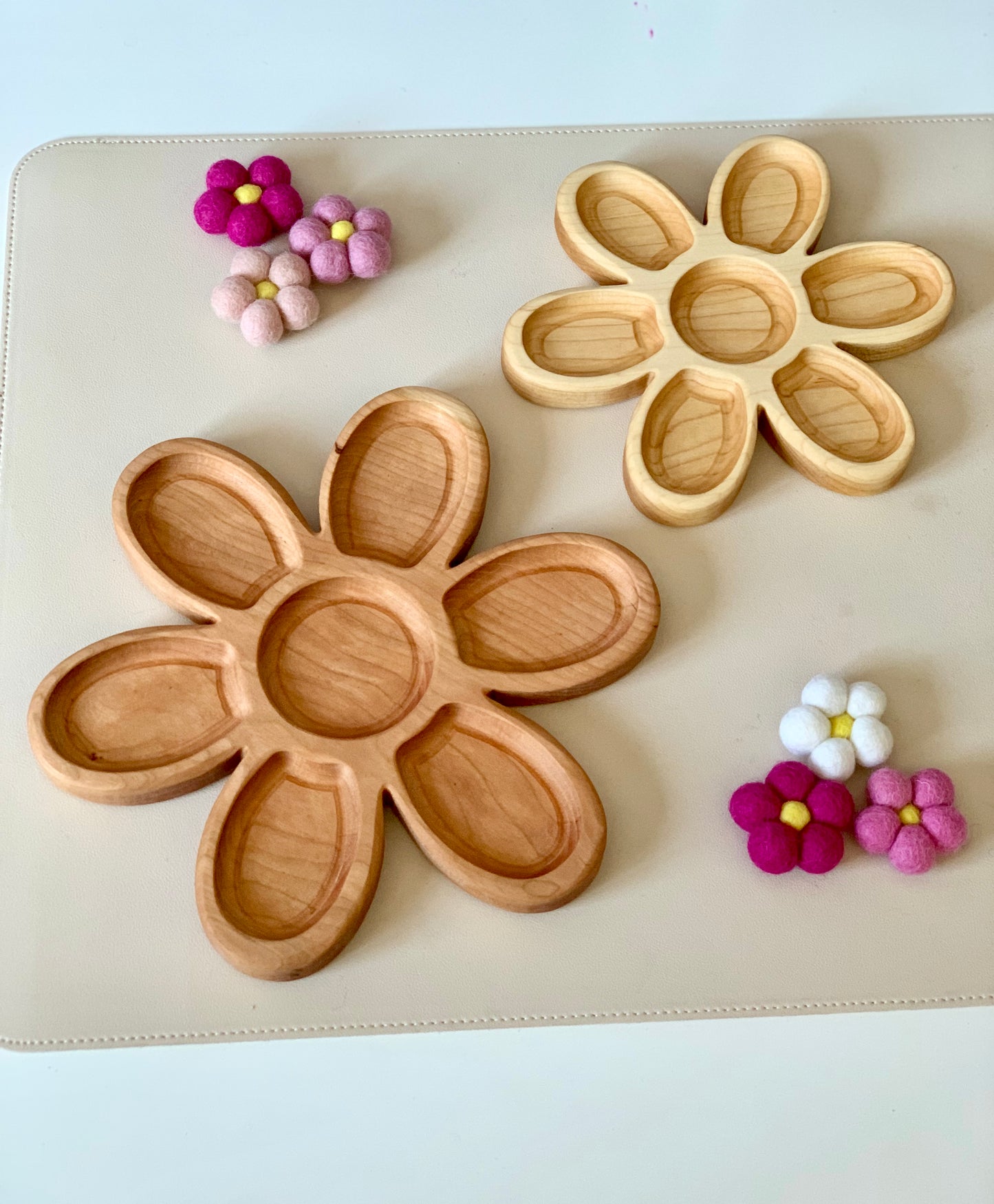 Daisy Flower Plates / Sensory Trays — 2 Sizes Available