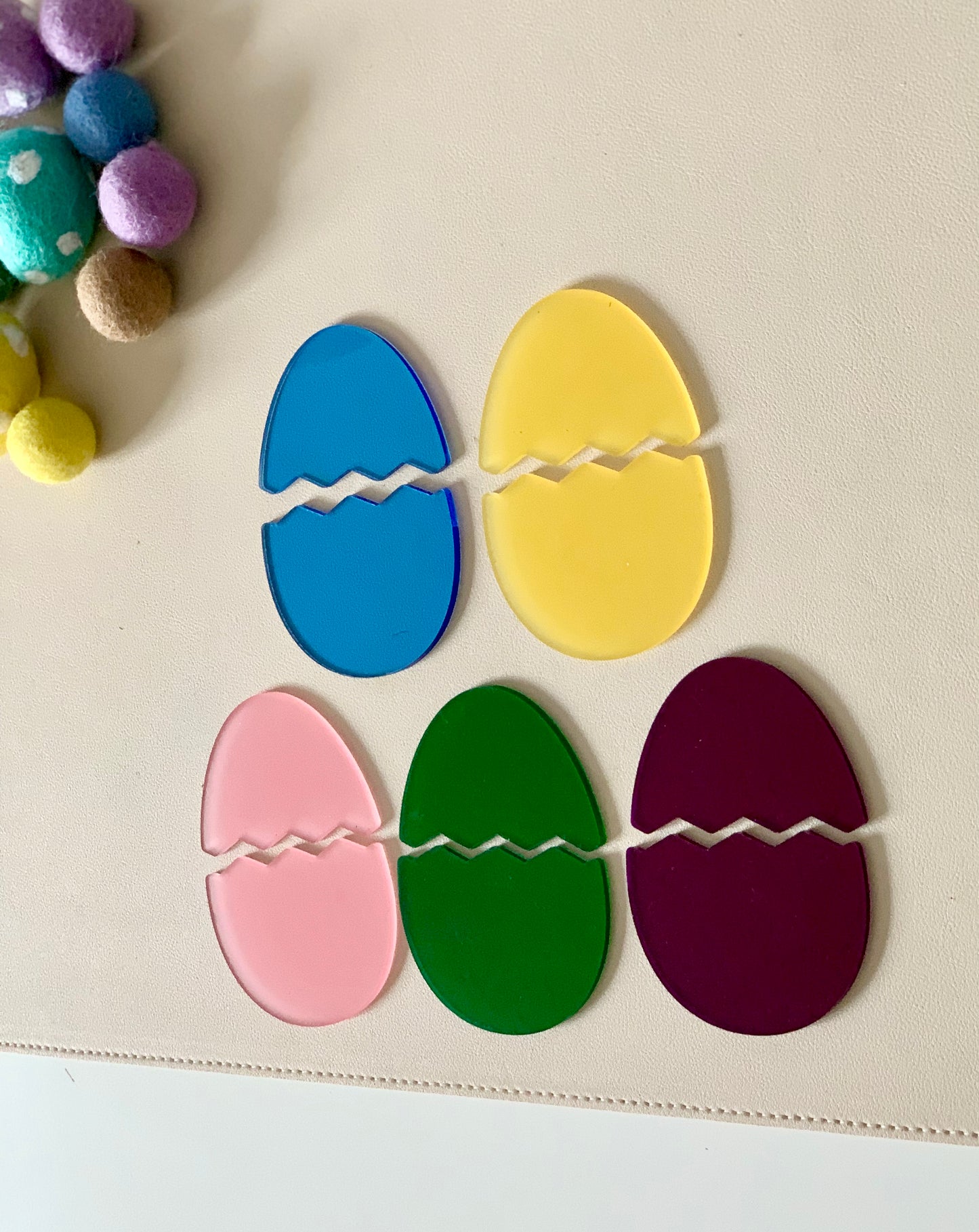 Little Dry Erasables - Translucent Broken Eggs - Set of 5 Eggs / 10 pcs - more colours available